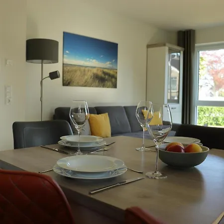 Neue Liebe 2 * Haffkrug