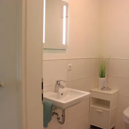 Neue Liebe 2 Haffkrug